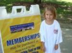 Here's Karlee at the Detroit Zoo.  This girl just keeps traveling raising awareness for the Dangers of The Choking Game!